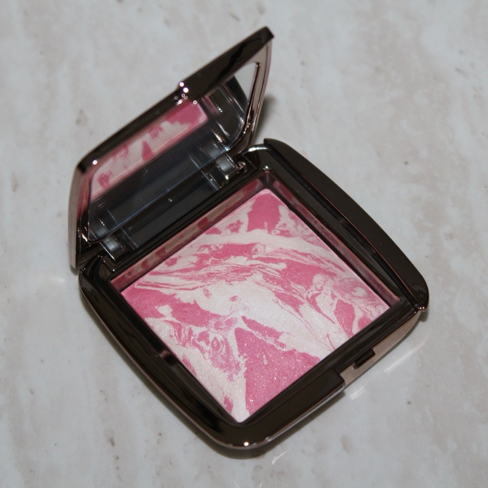 Hourglass ‘Diffused Heat’ Ambient Lighting Blush (NWOB)